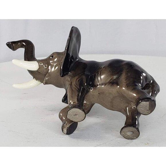Hagen Renaker Mama Elephant Trunk Up Miniature Figurine - Picture 7 of 7